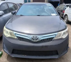 Toyota Camry 2012 Gray
