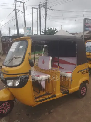 TVS King Deluxe Plus iTouch Start 2025 Yellow