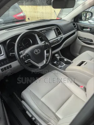 Toyota Highlander XLE 2019 Black