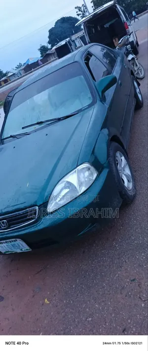 Honda Civic 2000 Gray