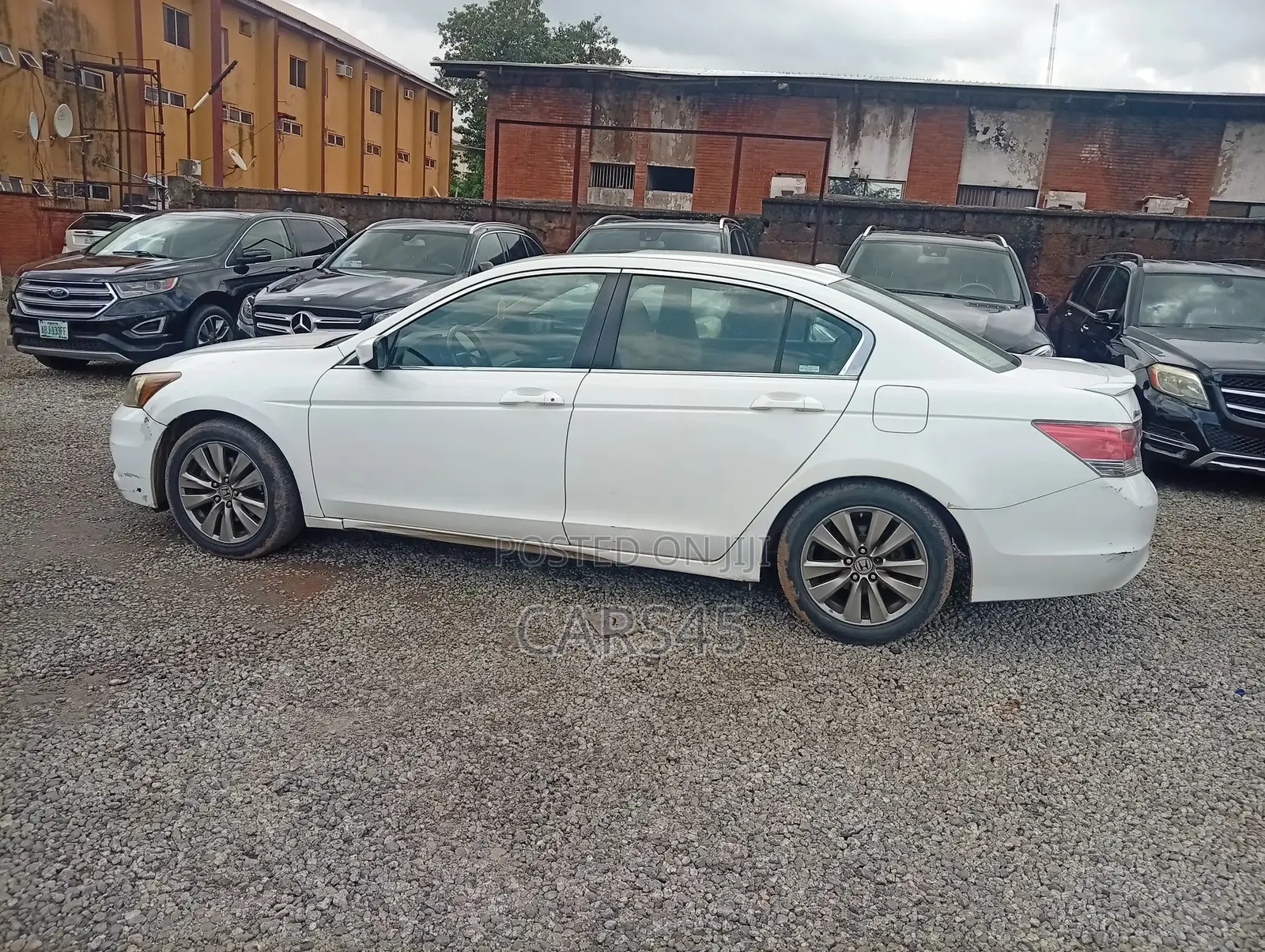 Honda Accord 2011 White