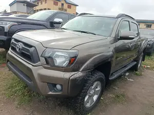 Toyota Tacoma 2015 Brown