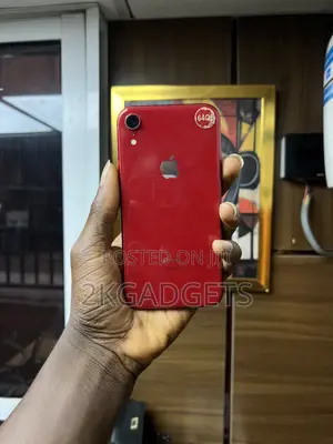 Apple iPhone XR 64 GB Red
