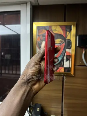 Apple iPhone XR 64 GB Red