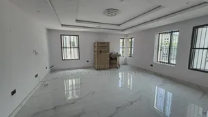 6bdrm Duplex in Pinnock Beach Estate, Osapa london for sale