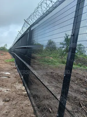 High-Security Mesh. Zero Easy Grip.
