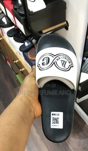 Moncler Casual Slides