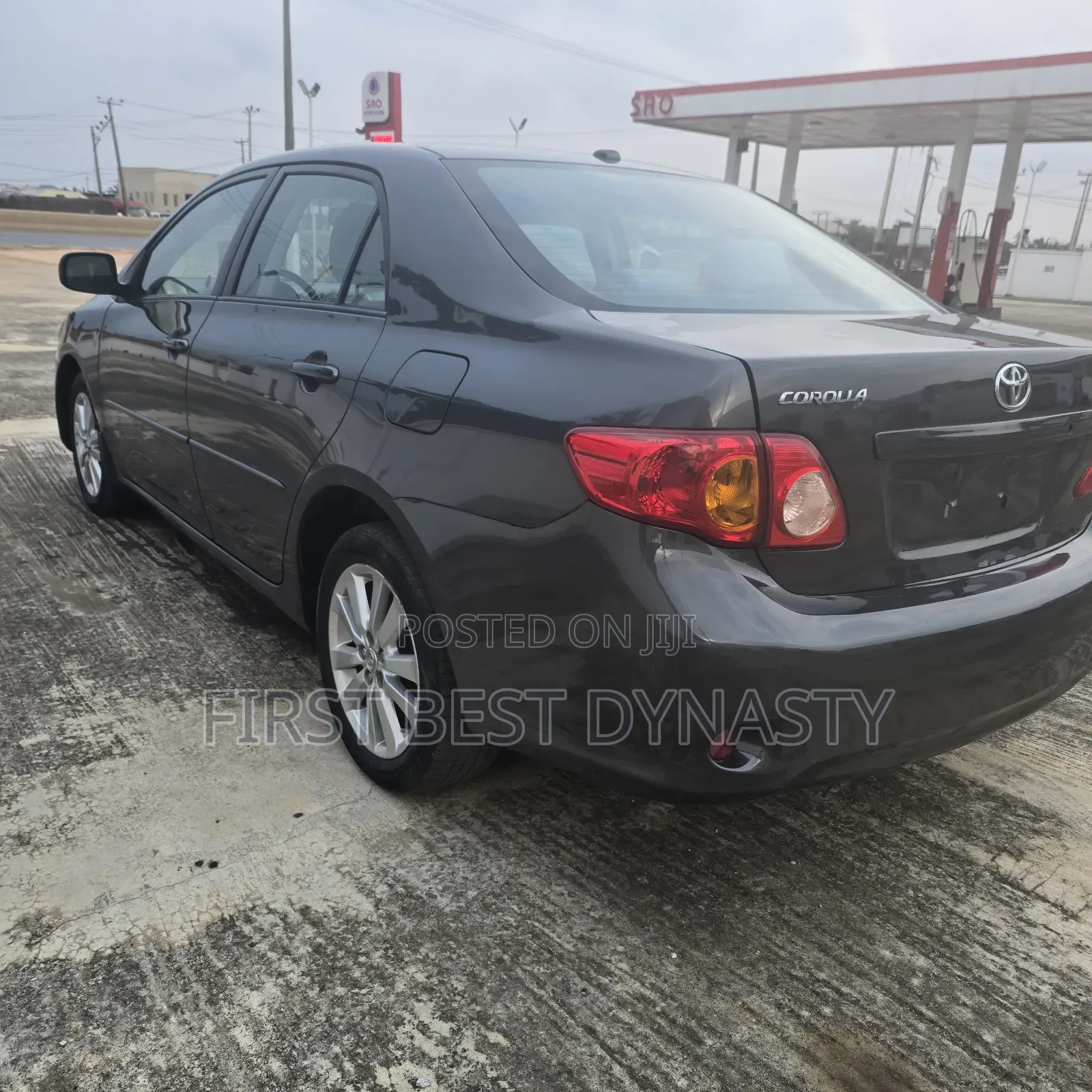 Toyota Corolla 2010 Gray