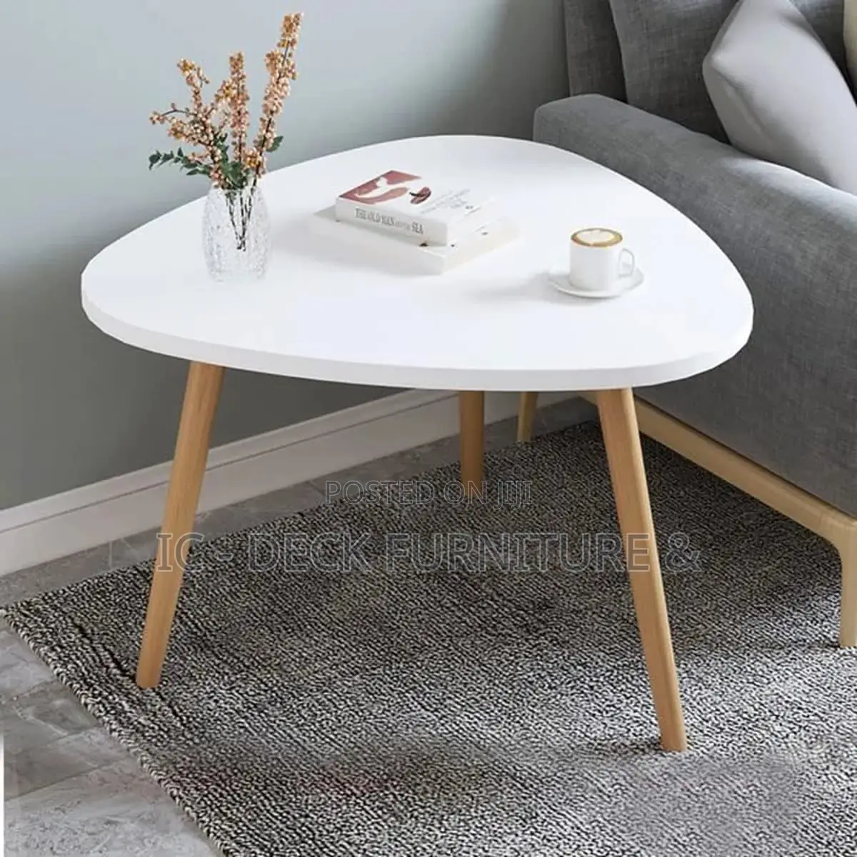 TBL51 Nesting Triangle End Coffee Table/Nightstand/Coffee Stool