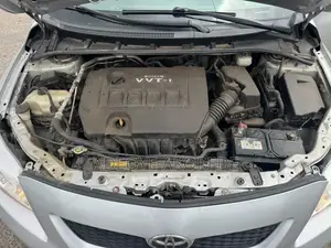 Toyota Corolla 2010 Silver