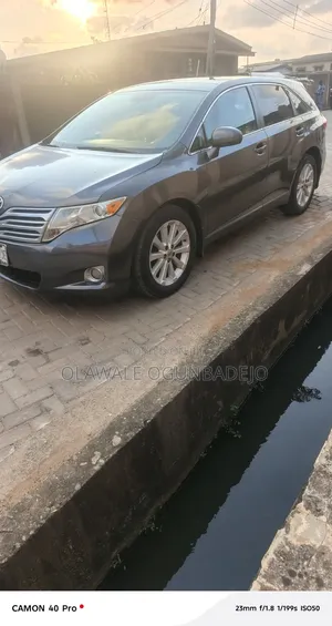 Toyota Venza 2012 Gray