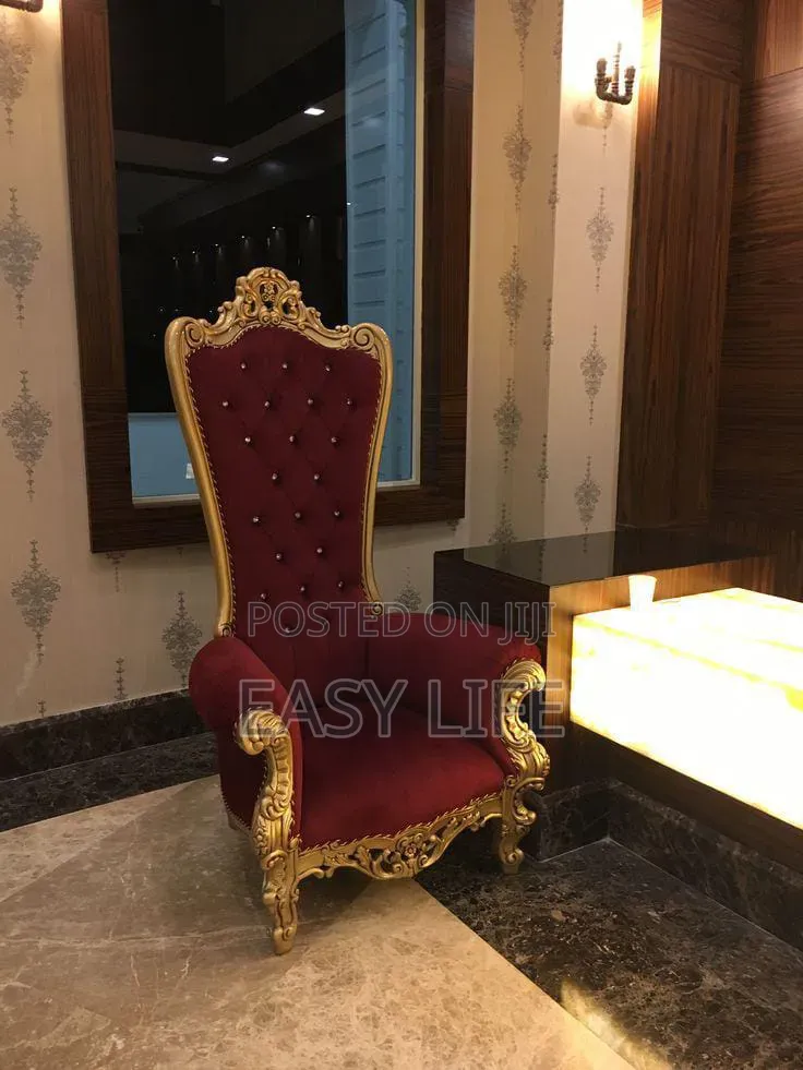 Throne Chairs 0009