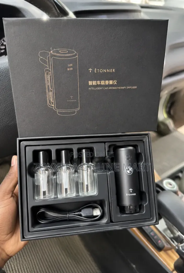 4-in-1 Intelligent Car Aromatherapy Diffuser Set