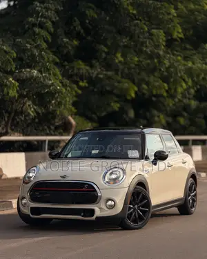 Mini Cooper 2017 Beige