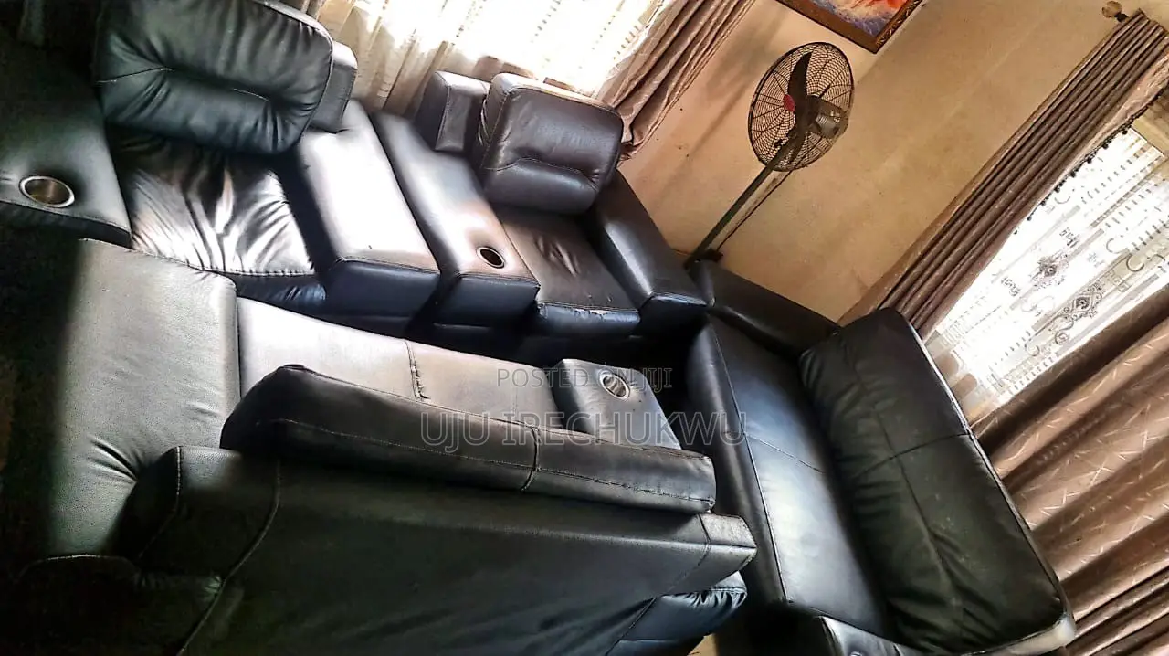 Black Leather Sofa Set With Built-in Cup Holders