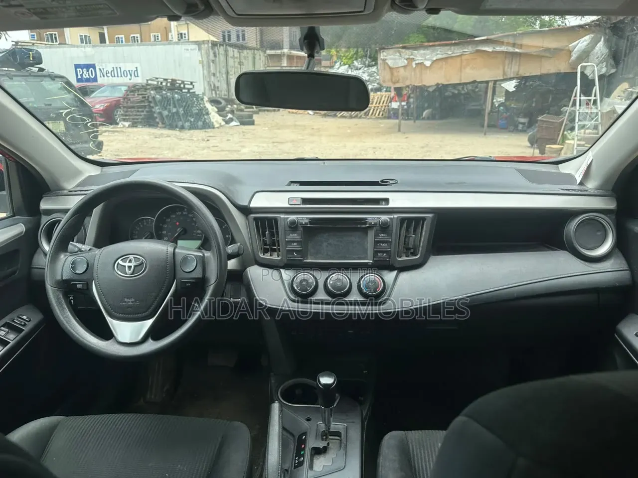 Toyota RAV4 2017 Maroon