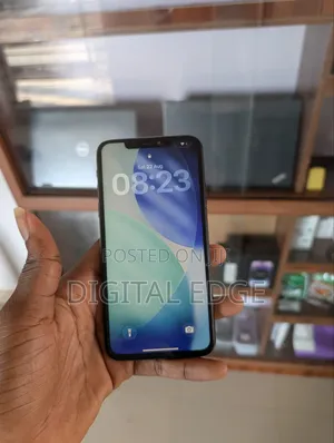 Apple iPhone 11 Pro Max 64 GB Black