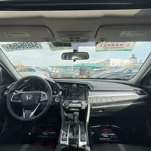 Honda Civic Touring 4dr Sedan (1.5L 4cyl) 2016 Silver