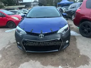 Toyota Corolla 2015 Blue