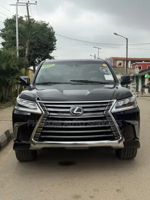Lexus LX 570 AWD 2017 Black