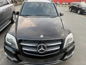 Mercedes-Benz GLK-Class 2014 Black