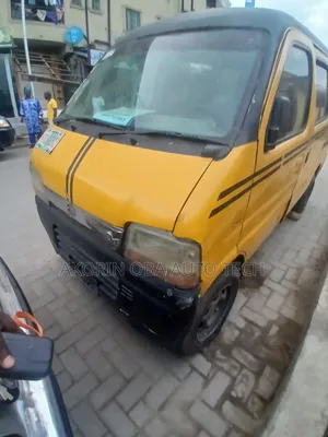 Suzuki APV Minibus 2008 Yellow