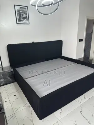 6x7 Bedframe