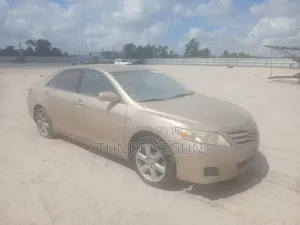 Toyota Camry 2011 Brown
