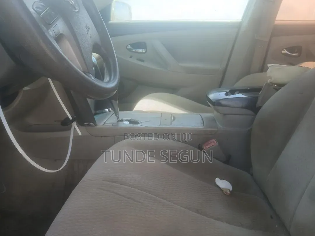 Toyota Camry 2011 Brown