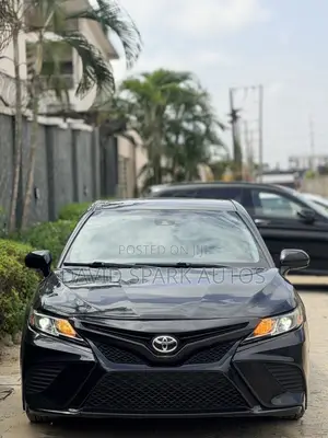 Toyota Camry SE (2.5L 4cyl 8A) 2019 Black