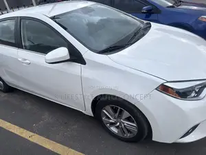 Toyota Corolla 2014 White