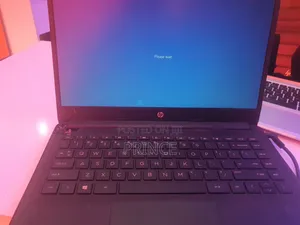Laptop HP 255 G4 8GB AMD Ryzen 3 HDD 256GB