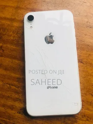 Apple iPhone XR 64 GB White