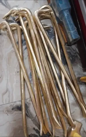 Brass/Non Spar Crow Bar(Heavy Duty)