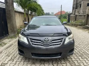Toyota Camry 2009 Gray