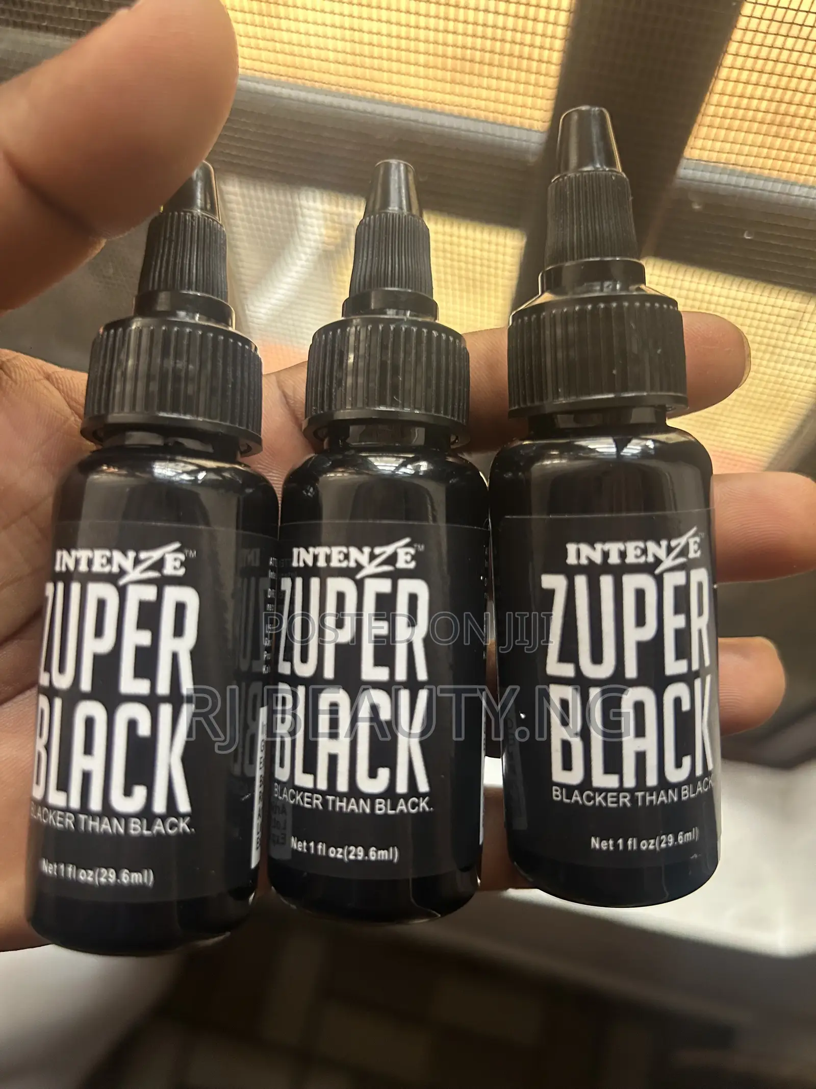 Zuper Black