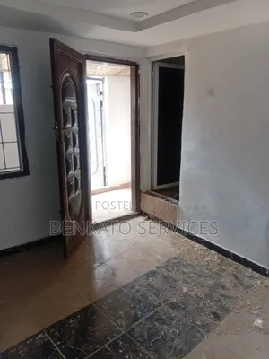 1bdrm Block of Flats in Angwancement, Mararaba for rent