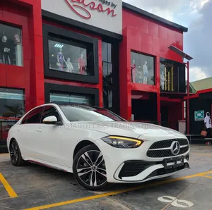 Mercedes-Benz C350 2023 White