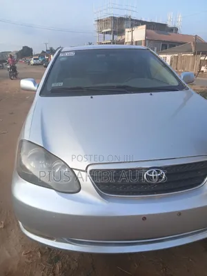 Toyota Corolla 2004 White
