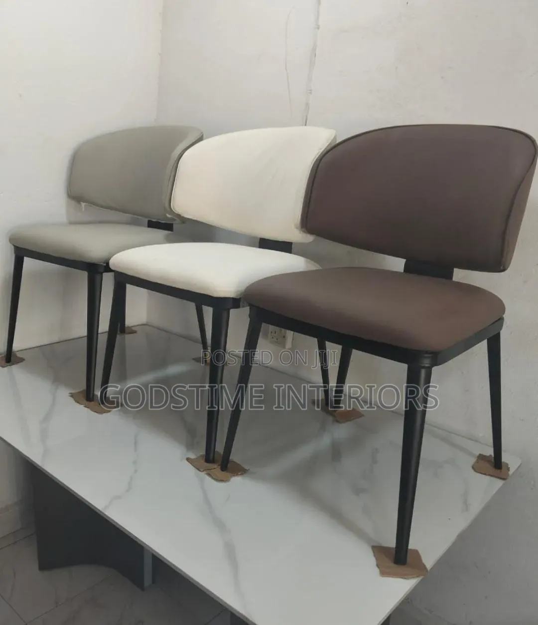 Newly Imported Original Dinning or Restaurant Chair