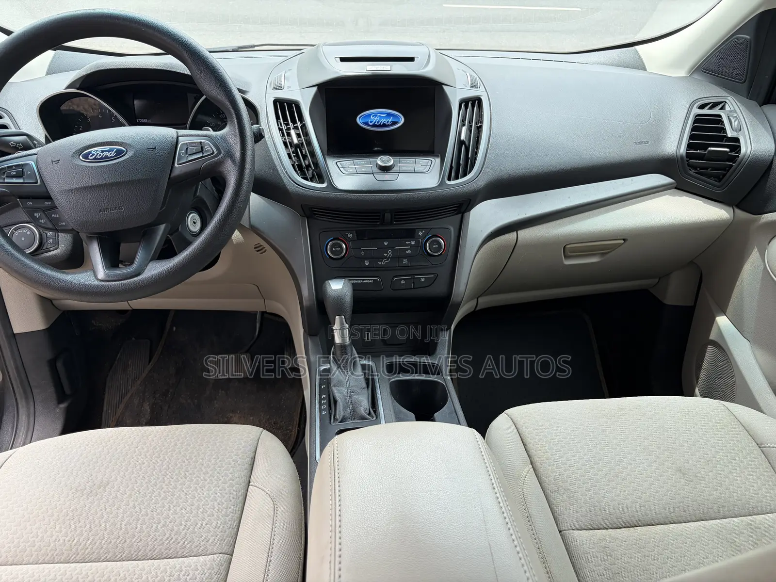 Ford Escape 2017 Gray