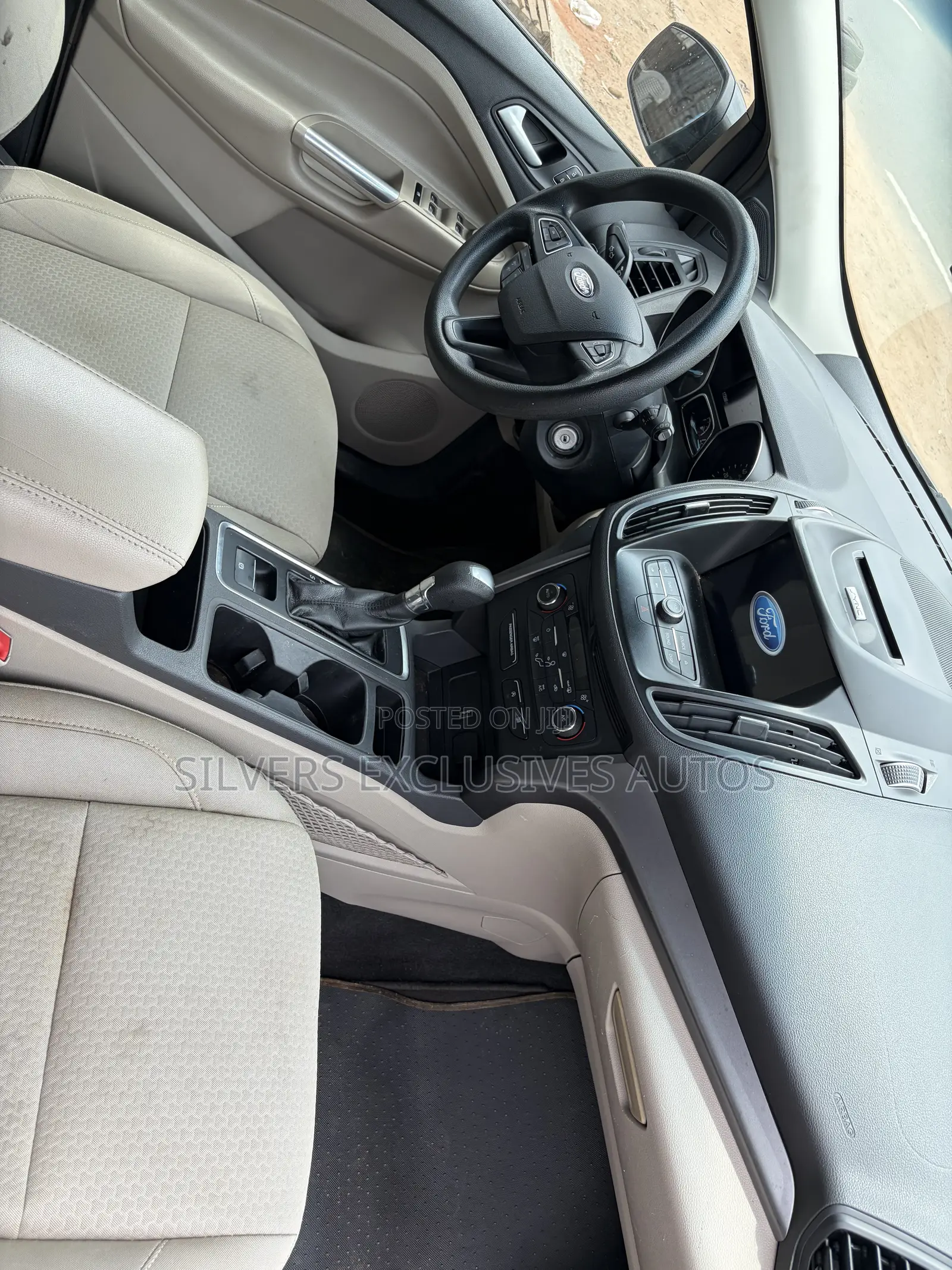 Ford Escape 2017 Gray