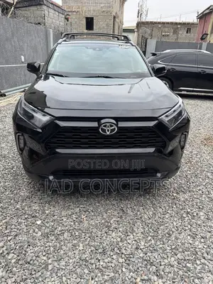 Toyota RAV4 2022 Black