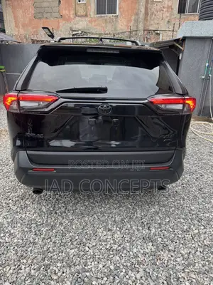Toyota RAV4 2022 Black