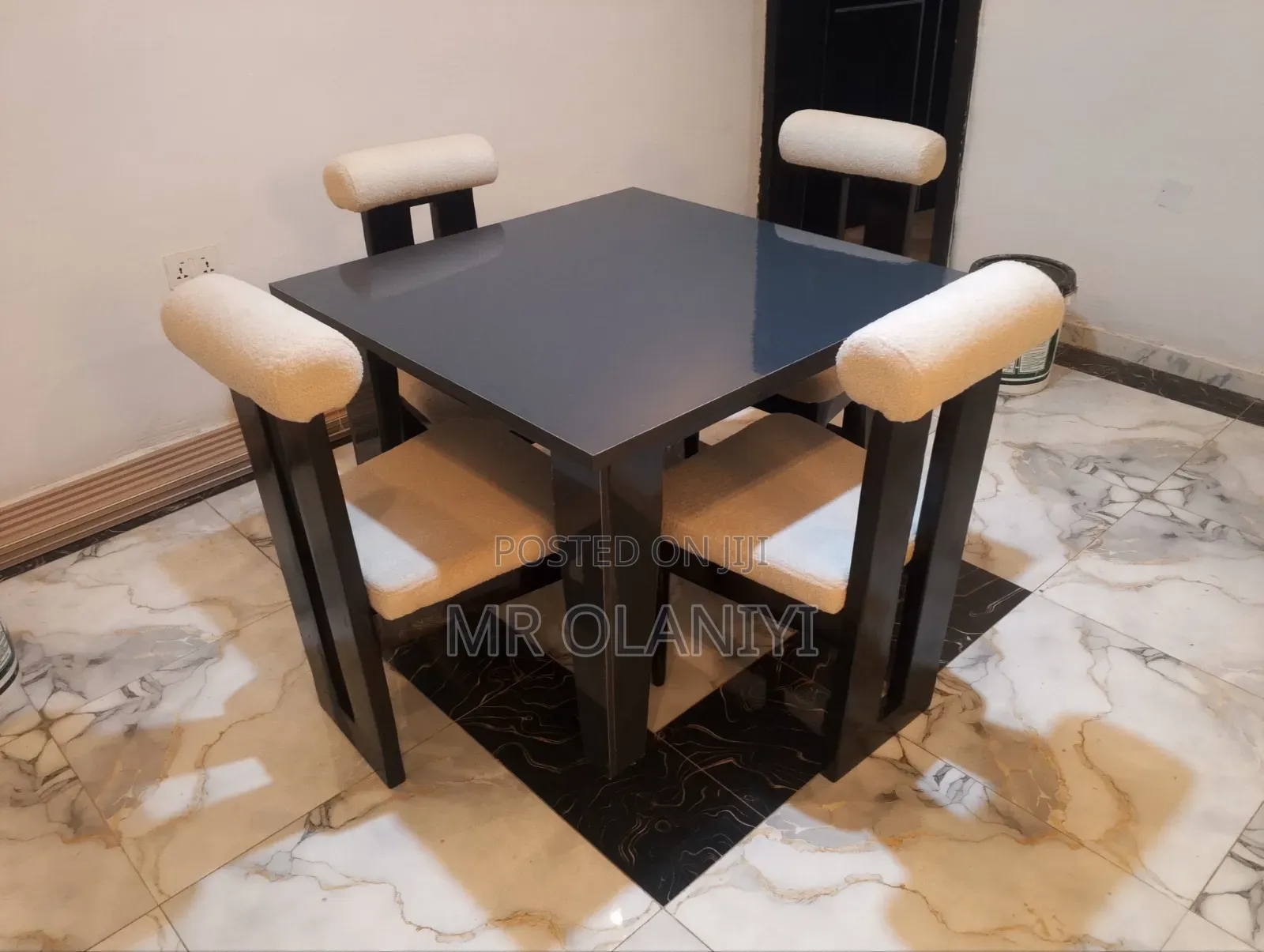 Dinning Set