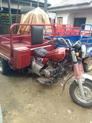 Qlink Axon 50 2010 Red
