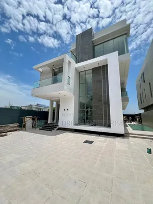 5bdrm House in Ikoyi Lagos for sale