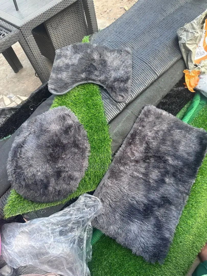 3pcs Stylish Toilet Mat.