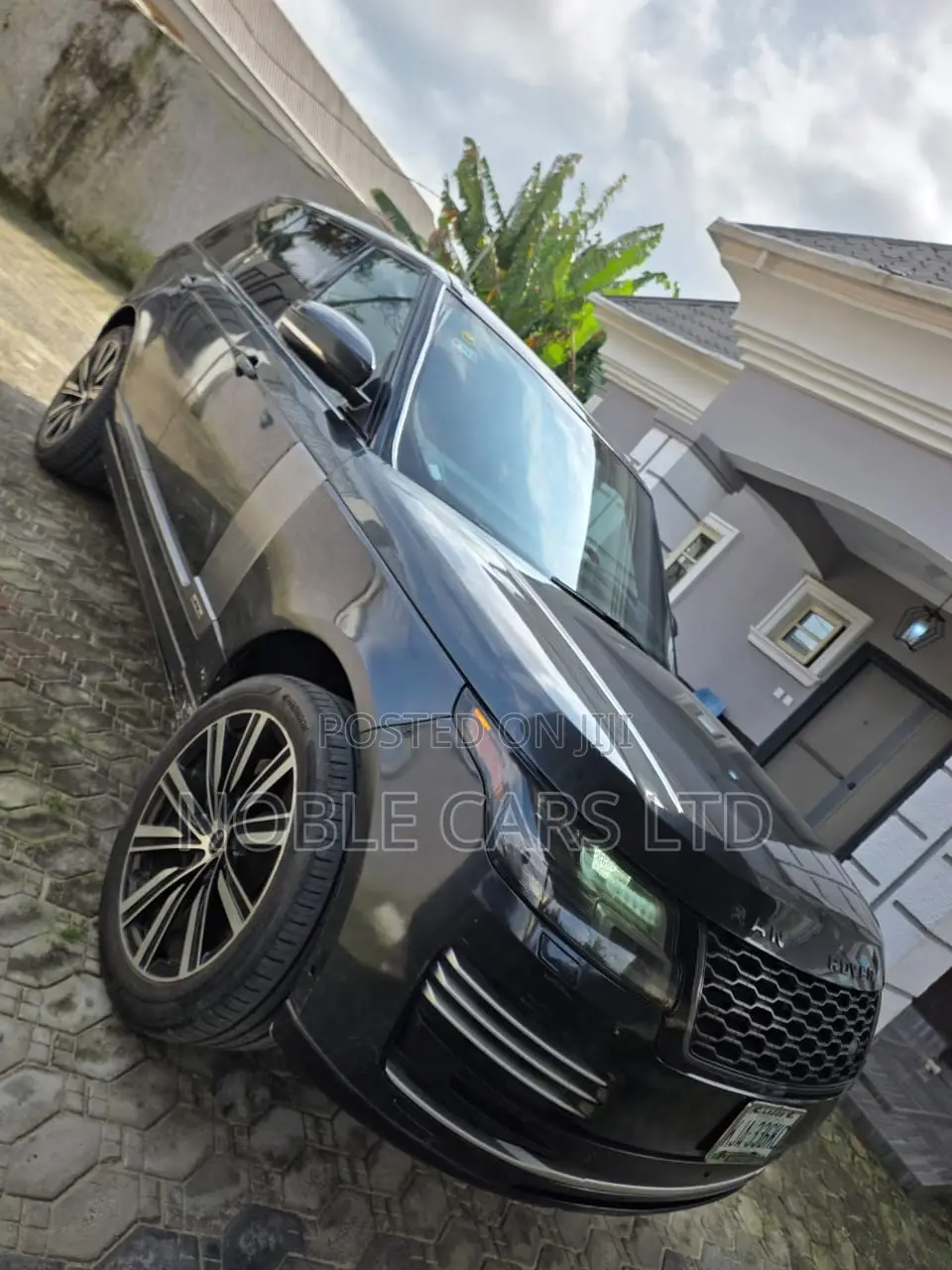 Land Rover Range Rover 2019 Blue