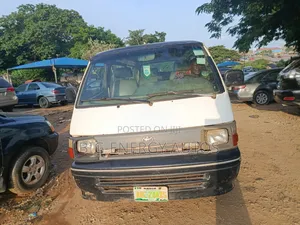Toyota HiAce 2010 White